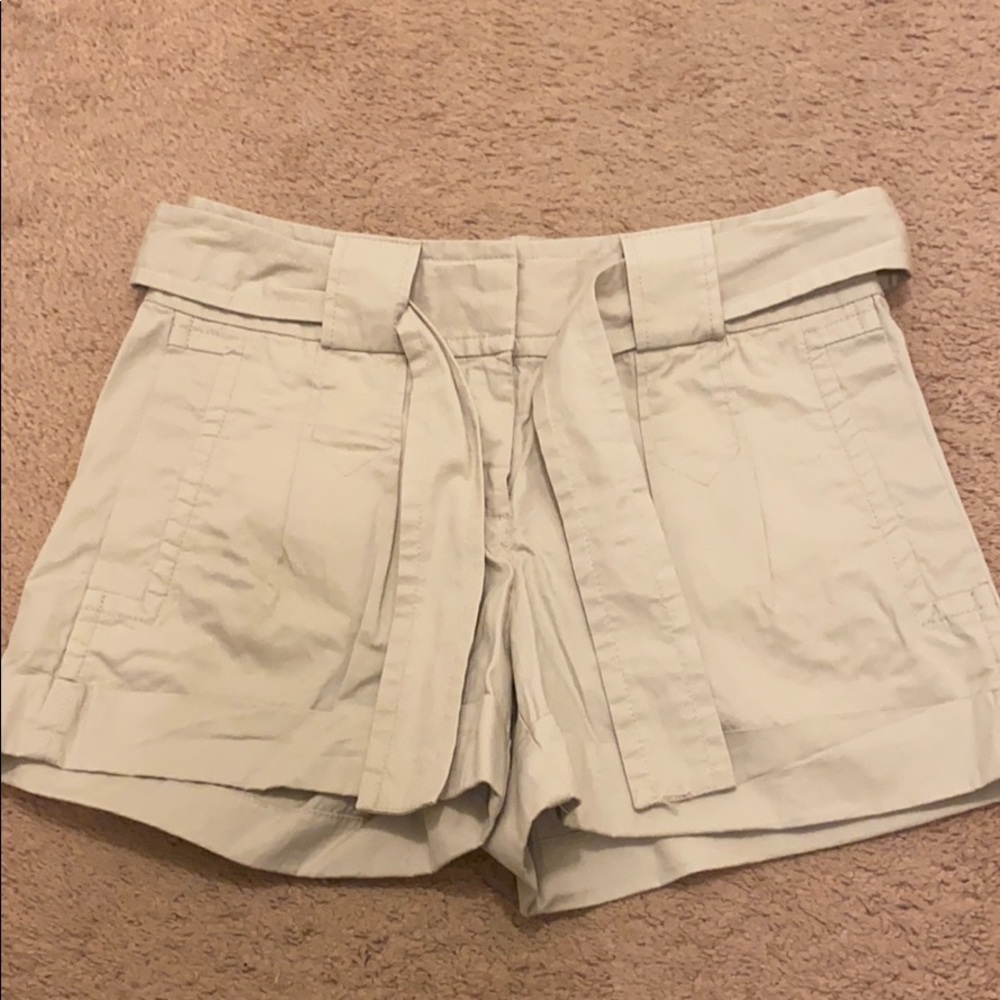LC Lauren Conrad shorts size 6 NEVER WORN